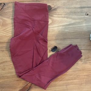 Like new Lululemon fast and free tight Sz 10